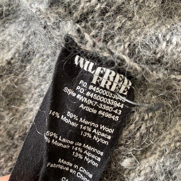 Wilfred Free (Aritzia) Merino Wool Cardigan - Picture 4 of 4